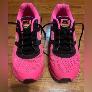 Womens Nike Pegasus Running Shoes